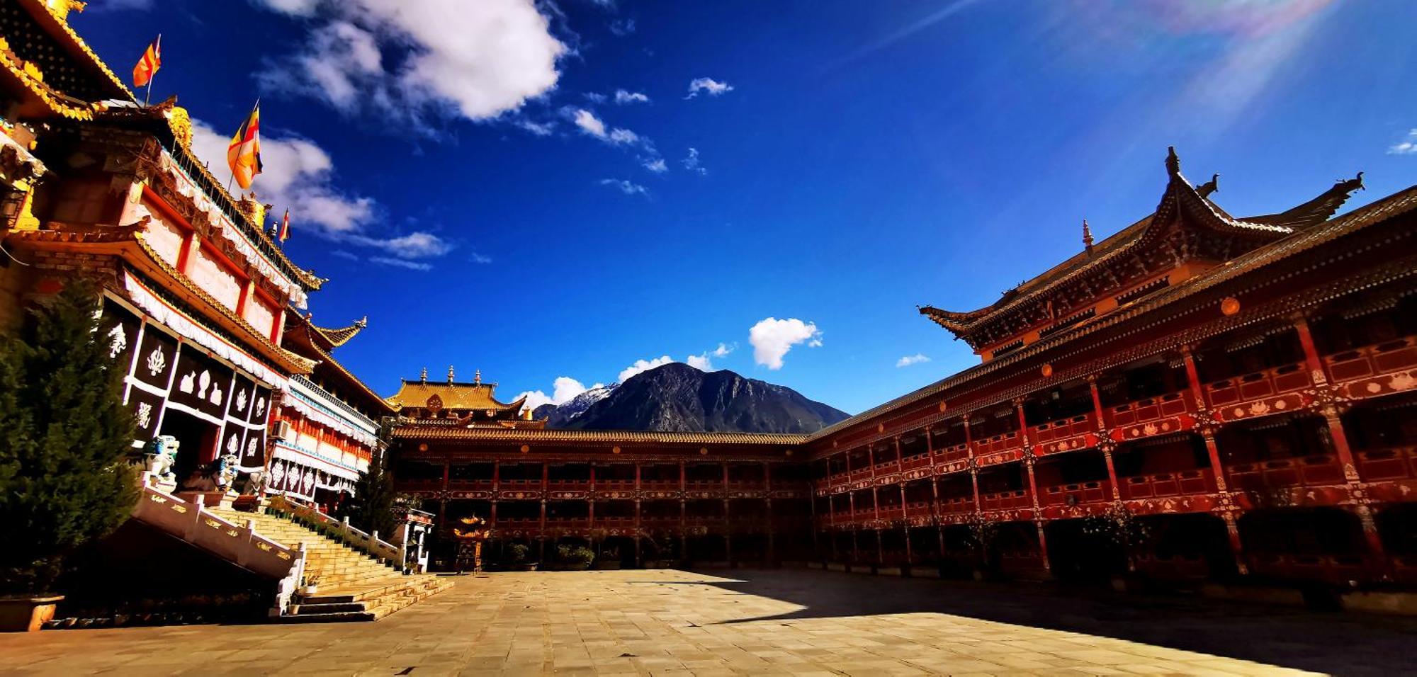 Kangding Guozhuang Nan Wu Hao Boutique Inn Buitenkant foto