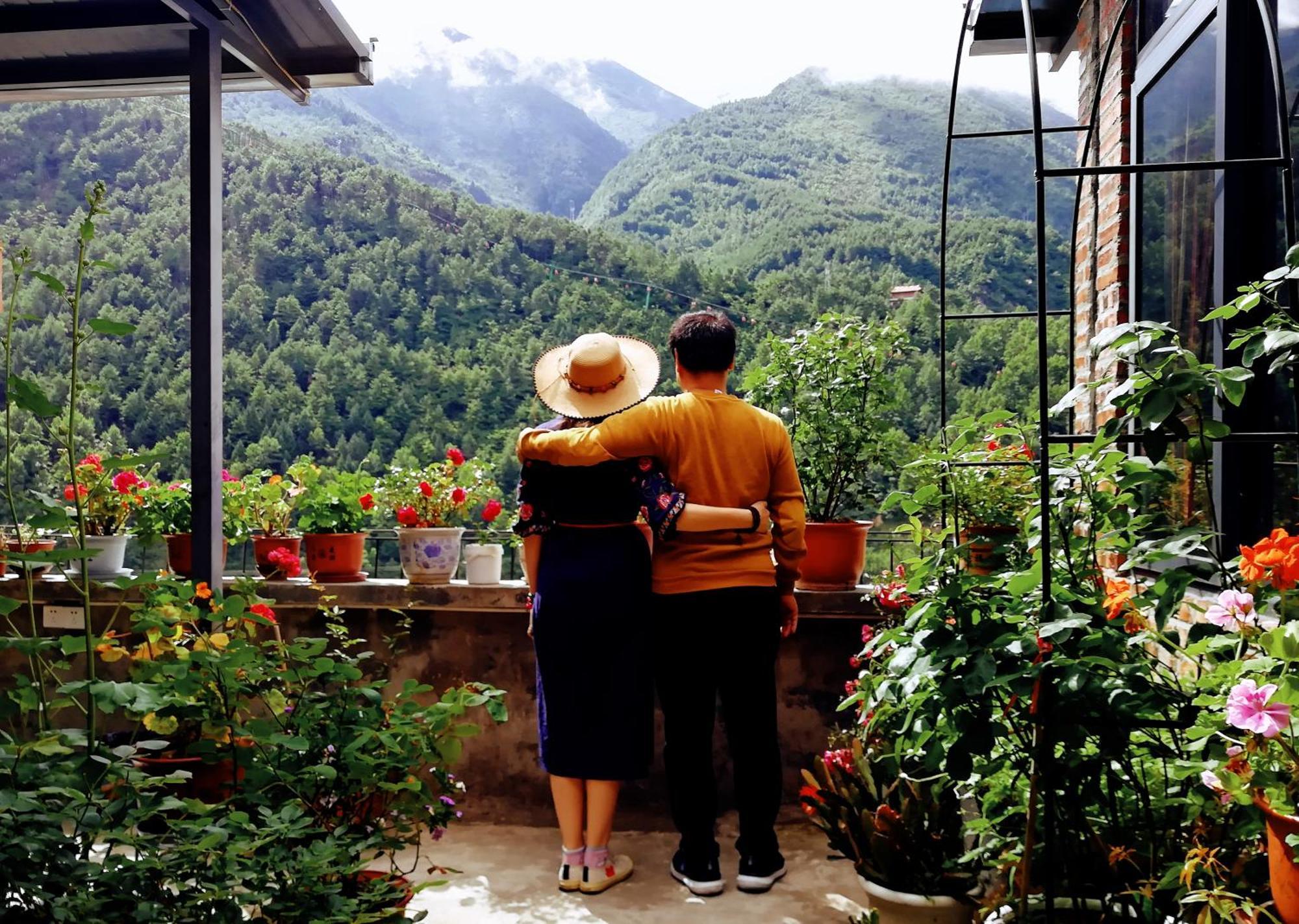 Kangding Guozhuang Nan Wu Hao Boutique Inn Buitenkant foto