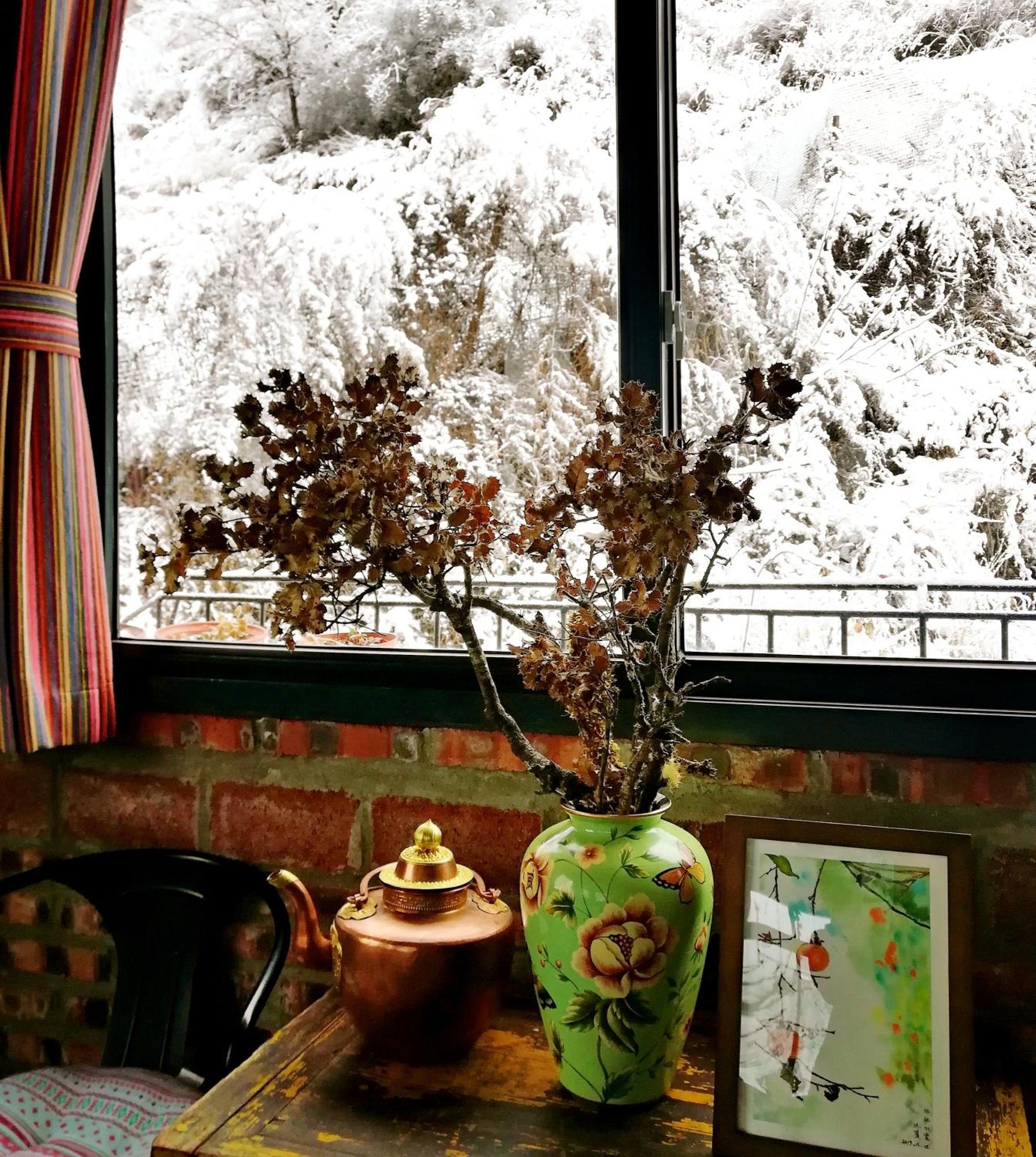 Kangding Guozhuang Nan Wu Hao Boutique Inn Buitenkant foto