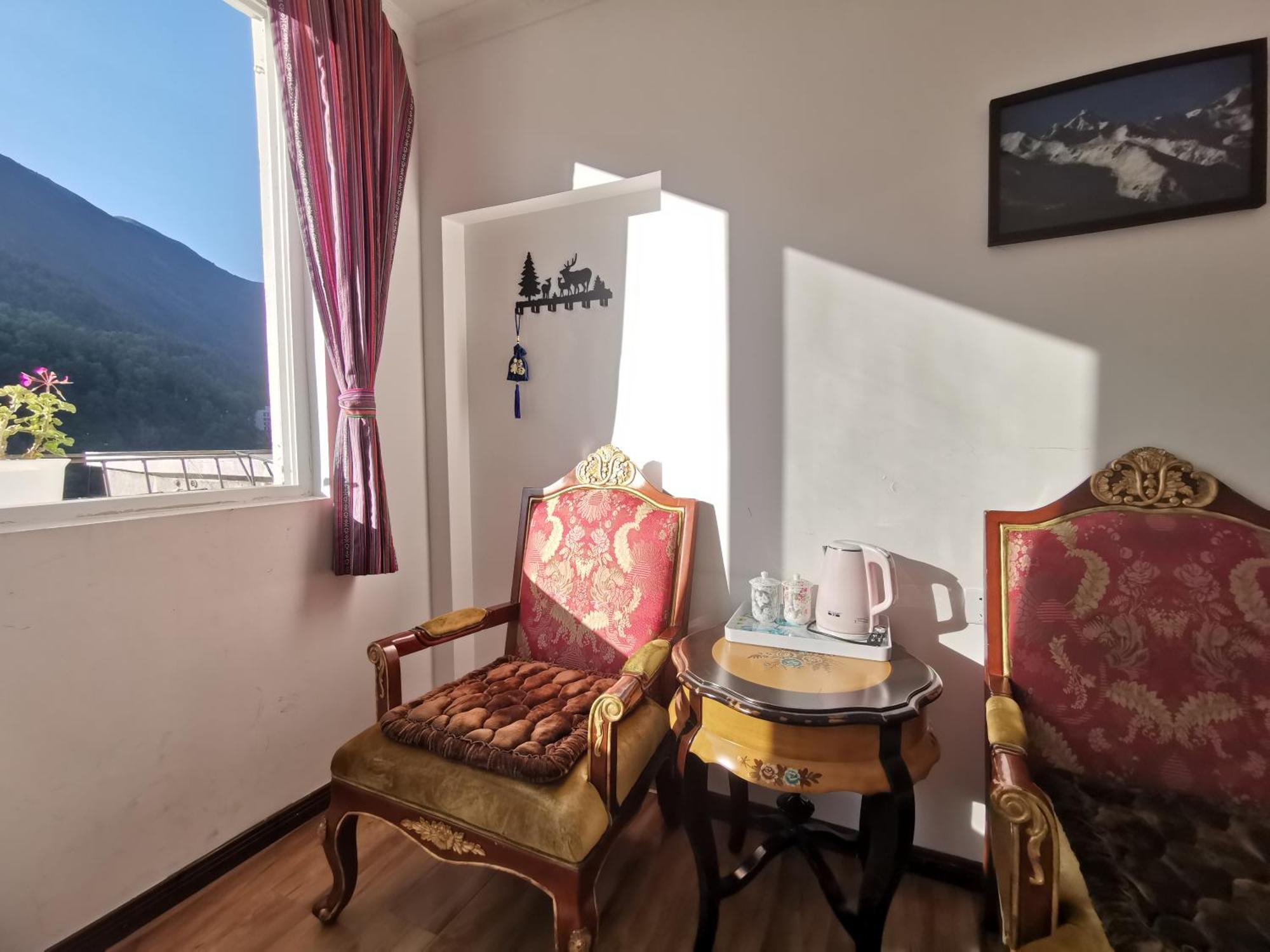 Kangding Guozhuang Nan Wu Hao Boutique Inn Buitenkant foto